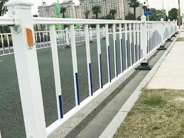 道路護欄
